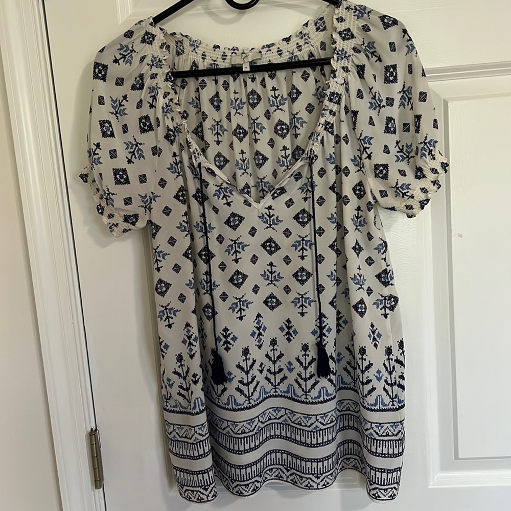 White/blue silk blouse